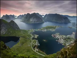 Lofoty, Norwegia, Wioska, Morze Norweskie, Góry, Reine