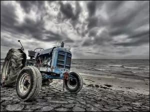 Morze, Stary, Traktor