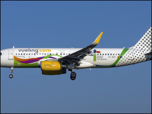Vueling Airlines, Airbus A320, Linie lotnicze