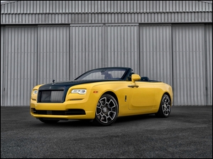 Żółty Kabriolet Rolls-Royce Dawn