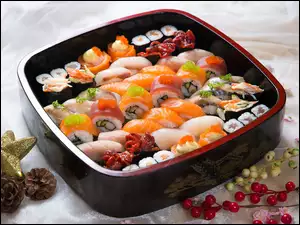 Sushi z owocami morza w pojemniku