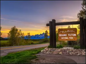 Wyoming, Park Narodowy Grand Teton, Tablica, Stany Zjednoczone, Droga, Drzewa, GĂłry