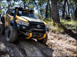 Toyota Hilux Tonka Concept Tuning
