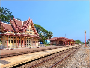 Dom, Tory kolejowe, Tajlandia, Stacja kolejowa, Prachuap Khiri Khan, Hua Hin, Drzewa