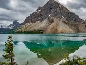 Bow Lake, Park Narodowy Banff, Kanada, Jezioro, Alberta, Szczyt Crowfoot Mountain, Góry