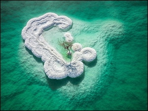 Wyspa soli na Morzu Martwym