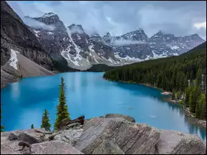 Kamieniste jezioro w Kanadzie