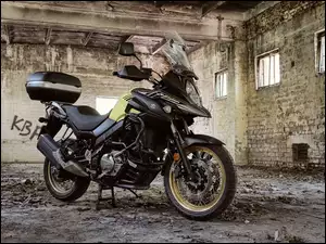 Motocykl, Suzuki V-strom, Czarny