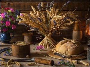 Kompozycja wiejska świeży chleb zboże