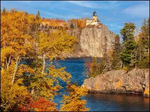 Lake Superior, JesieĹ, SkaĹy, Minnesota, Latarnia, Jezioro, Stany Zjednoczone, Split Rock Lighthouse