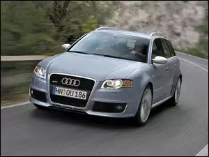 B7, Audi, RS4