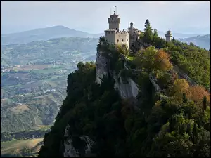 Zamek De La Frattana górze Titano