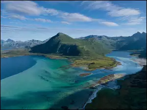 Fiordy na Lofotach w Norwegii