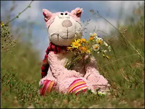 Pluszowy kotek z kwiatami
