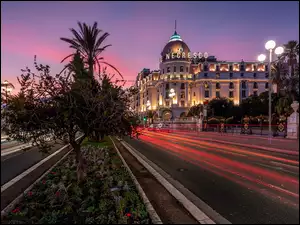 Panorama miasta Nicea nocÄ