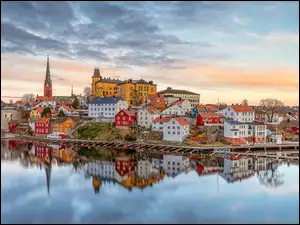 Miasto Arendal na norweskim wybrzeżu Sorlandet