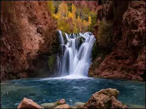 Drzewa, Arizona, Rzeka, Skały, Wodospad, Park Narodowy Wielkiego Kanionu, Grand Canyon, Stany Zjednoczone, Havasupai Indian Reservation