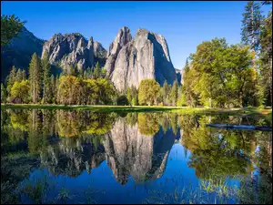 Merced River, Stany Zjednoczone, Góry Sierra Nevada, Drzewa, Kalifornia, Rzeka, Odbicie, Park Narodowy Yosemite