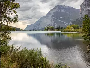 Włochy, Góry, Lago Di Toblino, Jezioro, Drzewa