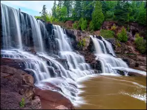 Gooseberry River, Stany Zjednoczone, Waterfalls Middle Falls, Skały, Minnesota, Rzeka, Drzewa, Wodospady