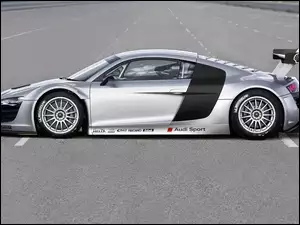 Sport, Audi R8, Spojler
