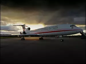 Prezydencki, Tupolev Tu-154M, Samolot