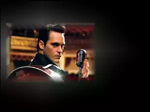 Joaquin Phoenix, mikrofon