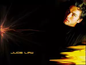 czarny strój, Jude Law, niebieskie oczy
