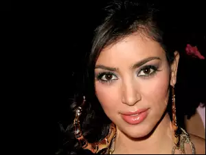 Kim Kardashian, twarz, Kobieta, kolczyki
