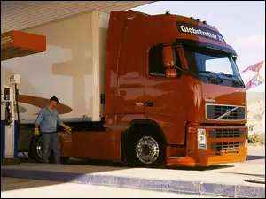Ciężarówka Volvo, Ciągnik i Przyczepa