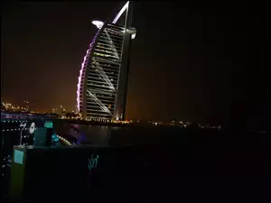 Nocą, Burj Al Arab, Dubaj
