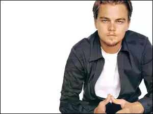Leonardo DiCaprio, czarna koszula