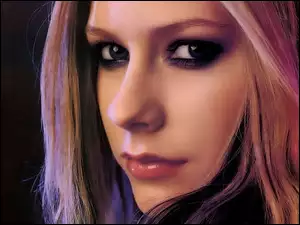 Avril Lavigne, Bizia