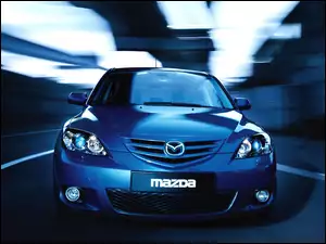 Mazda 3, Przód