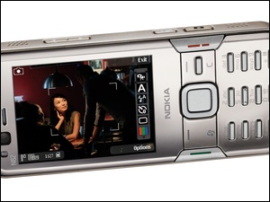 Nokia N82, Aparat