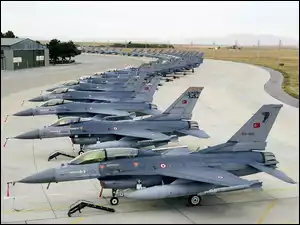 Lockheed Martin, Turcja, F-16, Lotnisko
