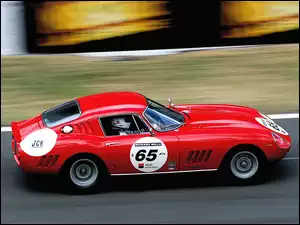 Rajdowy, Ferrari 275, Samochód