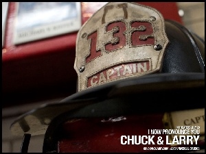 strażacka, I Now Pronounce You Chuck And Larry, czapka