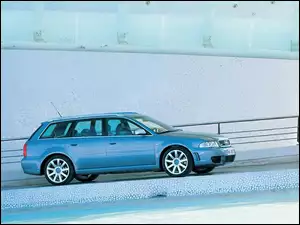 Audi RS4, Avant