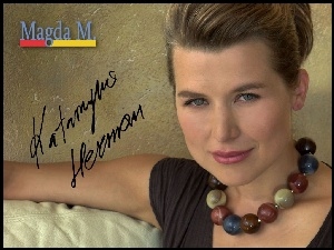 Magda M, korale, Katarzyna Herman, autograf