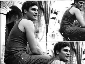 jeansy, Joaquin Phoenix, koszulka
