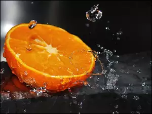 Wody, Pomarańcza, Krople