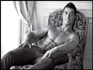 Cristiano Ronaldo, Fotel