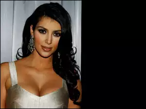 kolczyki, Kim Kardashian, Kobieta