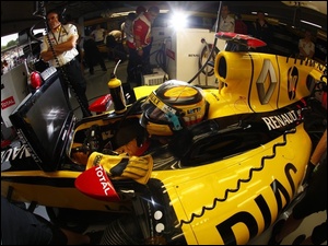 Boks, Renault F1 Team
