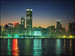 Nocą, Chicago, Illinois