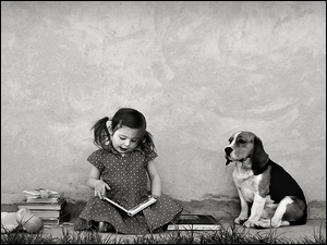 Dziewczynka, Beagle, Książki, Pies