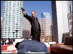Jason Statham, Zabójstwo, Wieżowce, Pistolet