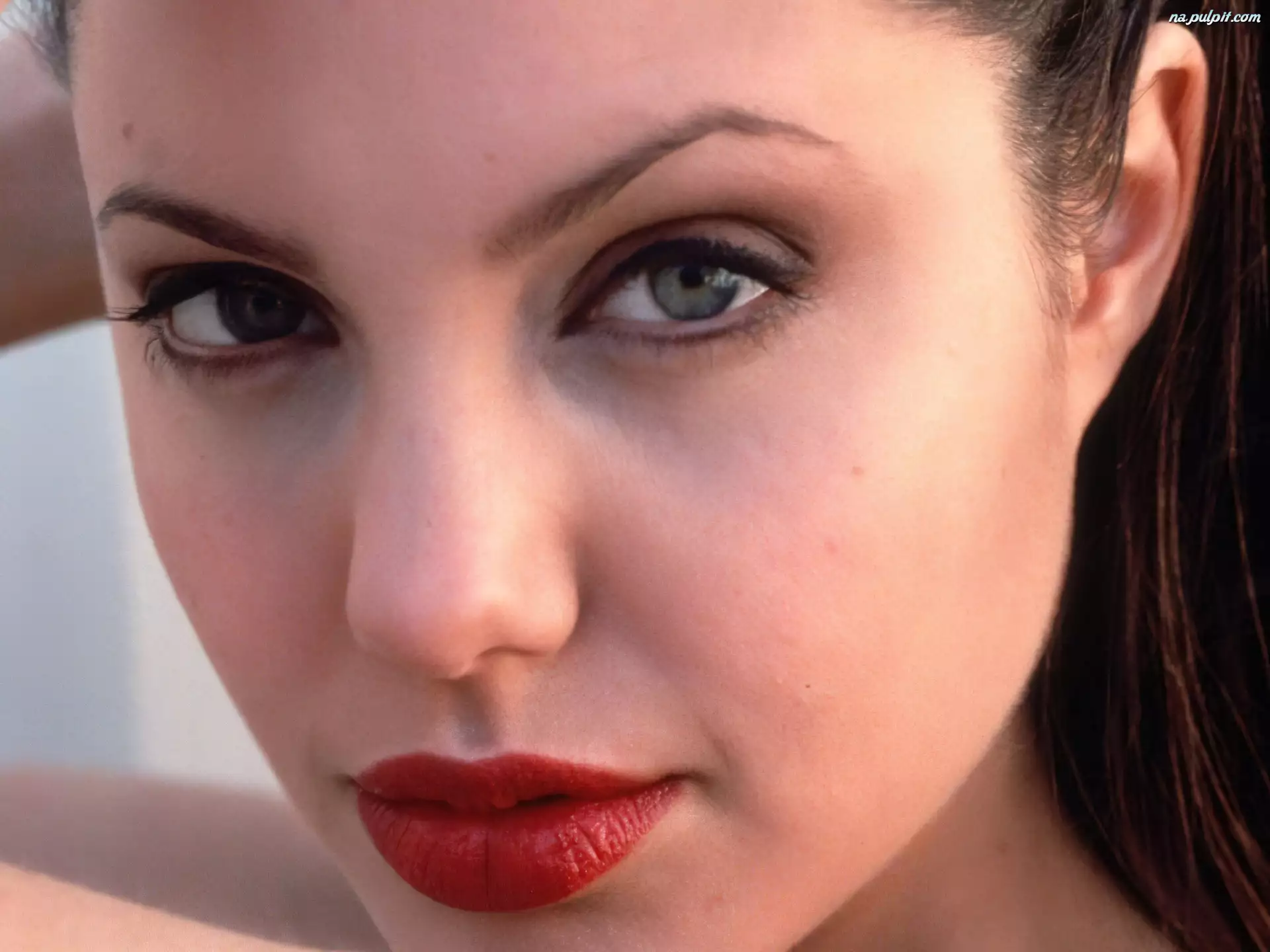 czerwone usta, Angelina Jolie