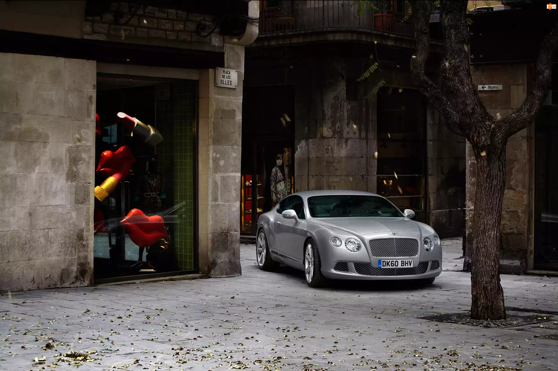 Bentley Continental GT, Reklama